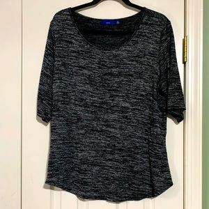 APT.9 Light weight short sleeve shirt